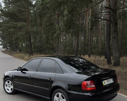 Чорний Ауді А4, об'ємом двигуна 1.8 л та пробігом 252 тис. км за 3800 $, фото 2 на Automoto.ua