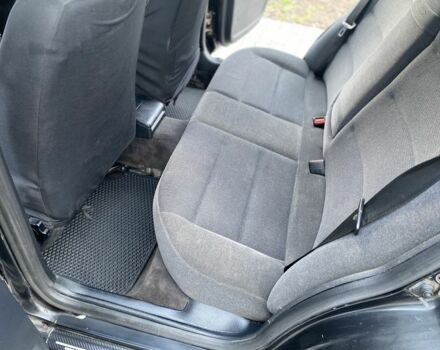 Чорний Ауді А4, об'ємом двигуна 2.6 л та пробігом 250 тис. км за 3000 $, фото 12 на Automoto.ua