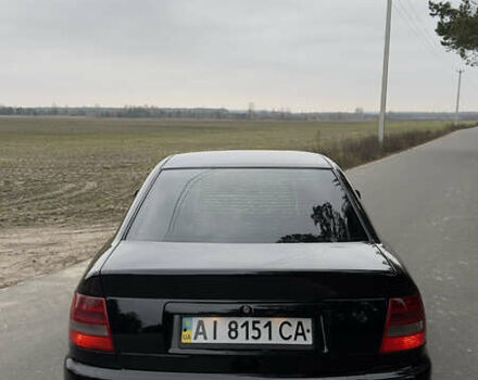 Чорний Ауді А4, об'ємом двигуна 1.8 л та пробігом 252 тис. км за 3800 $, фото 3 на Automoto.ua