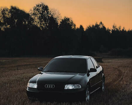 Чорний Ауді А4, об'ємом двигуна 1.8 л та пробігом 252 тис. км за 3800 $, фото 35 на Automoto.ua