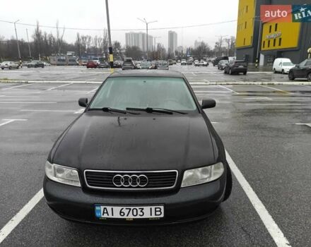 Черный Ауди А4, объемом двигателя 1.8 л и пробегом 100 тыс. км за 3500 $, фото 3 на Automoto.ua
