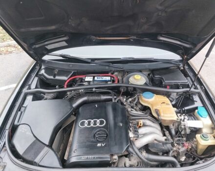 Черный Ауди А4, объемом двигателя 1.8 л и пробегом 413 тыс. км за 3600 $, фото 2 на Automoto.ua