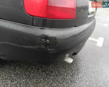 Черный Ауди А4, объемом двигателя 1.8 л и пробегом 100 тыс. км за 3500 $, фото 2 на Automoto.ua