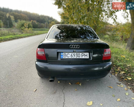 Черный Ауди А4, объемом двигателя 1.8 л и пробегом 311 тыс. км за 3200 $, фото 1 на Automoto.ua