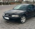 Черный Ауди А4, объемом двигателя 1.6 л и пробегом 300 тыс. км за 1800 $, фото 1 на Automoto.ua
