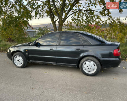 Черный Ауди А4, объемом двигателя 1.8 л и пробегом 311 тыс. км за 3200 $, фото 3 на Automoto.ua