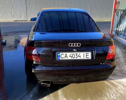 Черный Ауди А4, объемом двигателя 1.8 л и пробегом 363 тыс. км за 3400 $, фото 2 на Automoto.ua