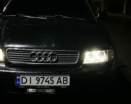 Черный Ауди А4, объемом двигателя 1.8 л и пробегом 402 тыс. км за 3800 $, фото 8 на Automoto.ua