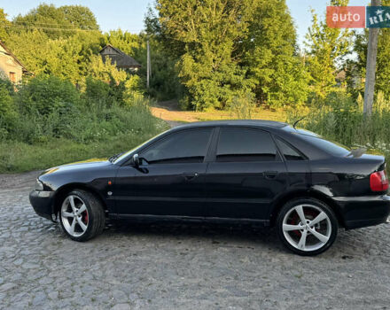 Черный Ауди А4, объемом двигателя 1.78 л и пробегом 300 тыс. км за 2600 $, фото 3 на Automoto.ua