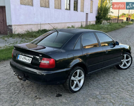 Черный Ауди А4, объемом двигателя 1.78 л и пробегом 300 тыс. км за 2600 $, фото 4 на Automoto.ua
