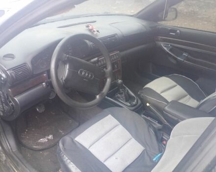 Черный Ауди А4, объемом двигателя 0 л и пробегом 490 тыс. км за 1542 $, фото 1 на Automoto.ua