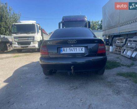 Черный Ауди А4, объемом двигателя 1.8 л и пробегом 285 тыс. км за 4500 $, фото 4 на Automoto.ua