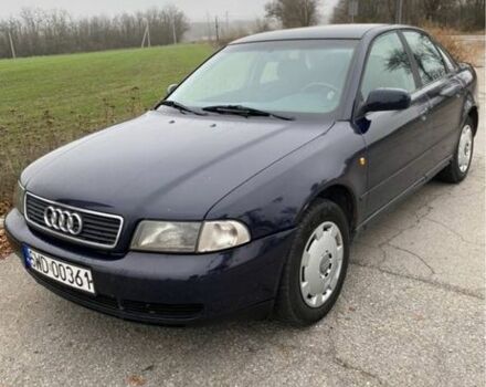 Черный Ауди А4, объемом двигателя 1.9 л и пробегом 300 тыс. км за 2100 $, фото 1 на Automoto.ua