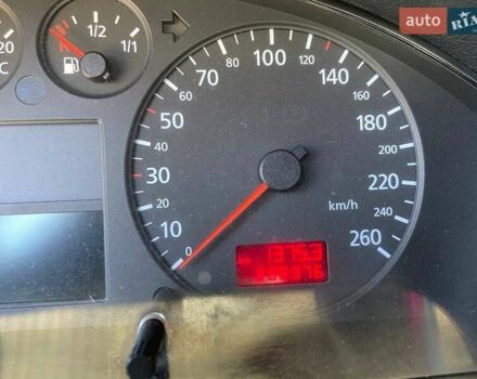 Чорний Ауді А4, об'ємом двигуна 1.6 л та пробігом 288 тис. км за 4200 $, фото 12 на Automoto.ua