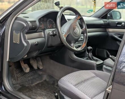 Черный Ауди А4, объемом двигателя 1.6 л и пробегом 318 тыс. км за 4000 $, фото 9 на Automoto.ua