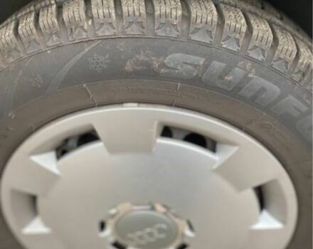 Черный Ауди А4, объемом двигателя 1.9 л и пробегом 300 тыс. км за 2100 $, фото 6 на Automoto.ua