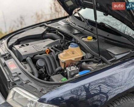 Черный Ауди А4, объемом двигателя 1.6 л и пробегом 318 тыс. км за 4000 $, фото 16 на Automoto.ua