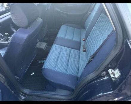 Черный Ауди А4, объемом двигателя 1.9 л и пробегом 300 тыс. км за 2100 $, фото 4 на Automoto.ua