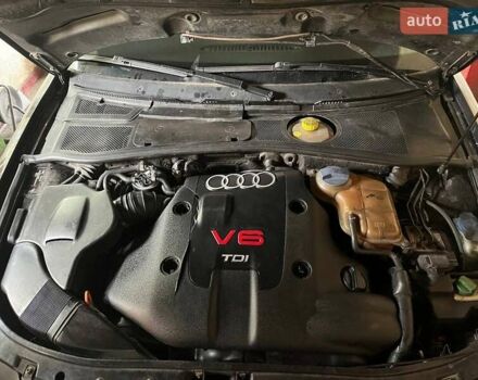 Чорний Ауді А4, об'ємом двигуна 2.5 л та пробігом 429 тис. км за 3800 $, фото 21 на Automoto.ua