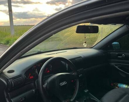 Чорний Ауді А4, об'ємом двигуна 2.5 л та пробігом 429 тис. км за 3800 $, фото 10 на Automoto.ua