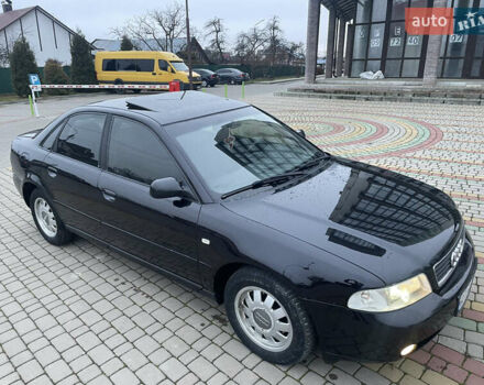 Чорний Ауді А4, об'ємом двигуна 1.6 л та пробігом 378 тис. км за 3200 $, фото 3 на Automoto.ua