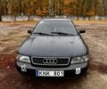 Черный Ауди А4, объемом двигателя 1.9 л и пробегом 300 тыс. км за 1200 $, фото 1 на Automoto.ua