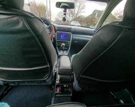 Черный Ауди А4, объемом двигателя 1.8 л и пробегом 236 тыс. км за 3213 $, фото 5 на Automoto.ua