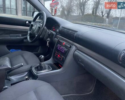 Чорний Ауді А4, об'ємом двигуна 1.6 л та пробігом 378 тис. км за 3200 $, фото 26 на Automoto.ua