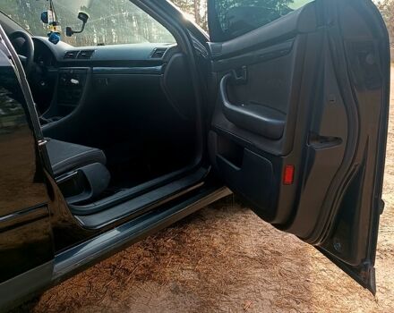 Черный Ауди А4, объемом двигателя 2 л и пробегом 335 тыс. км за 5200 $, фото 4 на Automoto.ua