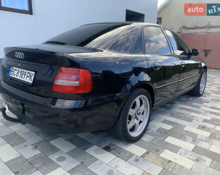Чорний Ауді А4, об'ємом двигуна 1.6 л та пробігом 296 тис. км за 4150 $, фото 5 на Automoto.ua