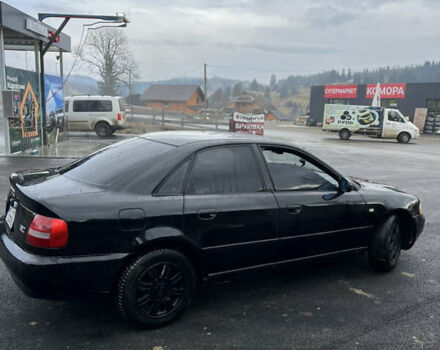 Чорний Ауді А4, об'ємом двигуна 1.8 л та пробігом 362 тис. км за 3750 $, фото 4 на Automoto.ua