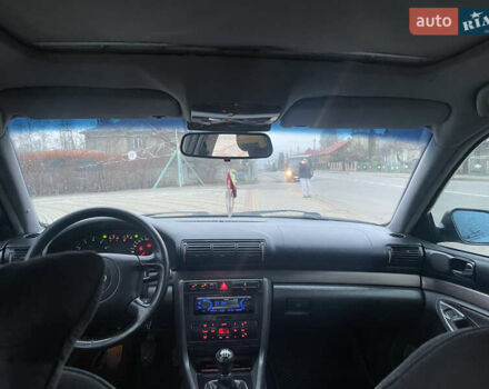 Чорний Ауді А4, об'ємом двигуна 1.6 л та пробігом 378 тис. км за 3200 $, фото 11 на Automoto.ua