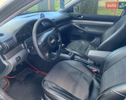 Чорний Ауді А4, об'ємом двигуна 1.6 л та пробігом 296 тис. км за 4150 $, фото 7 на Automoto.ua