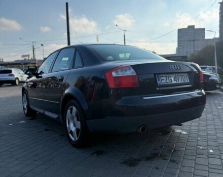 Ауді А4 2001 у Харкові на Automoto.ua Чорний Ауді А4, об'ємом двигуна 0 л та пробігом 200 тис. км за 2750 $, фото 3 на Automoto.ua