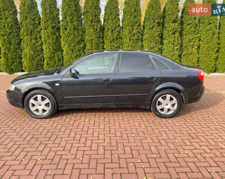 Ауді А4 2001 у Хмельницькому на Automoto.ua Чорний Ауді А4, об'ємом двигуна 2.5 л та пробігом 305 тис. км за 4700 $, фото 5 на Automoto.ua