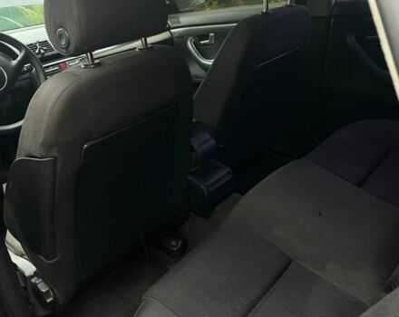 Чорний Ауді А4, об'ємом двигуна 2.5 л та пробігом 300 тис. км за 3200 $, фото 6 на Automoto.ua