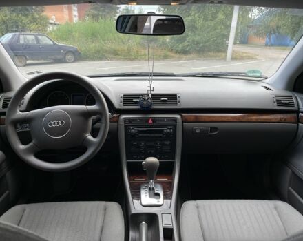 Чорний Ауді А4, об'ємом двигуна 2 л та пробігом 265 тис. км за 5300 $, фото 7 на Automoto.ua
