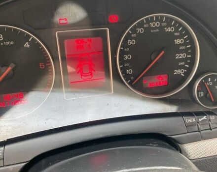 Черный Ауди А4, объемом двигателя 2.5 л и пробегом 305 тыс. км за 4700 $, фото 6 на Automoto.ua