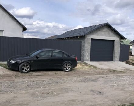 Черный Ауди А4, объемом двигателя 2.5 л и пробегом 329 тыс. км за 4100 $, фото 3 на Automoto.ua