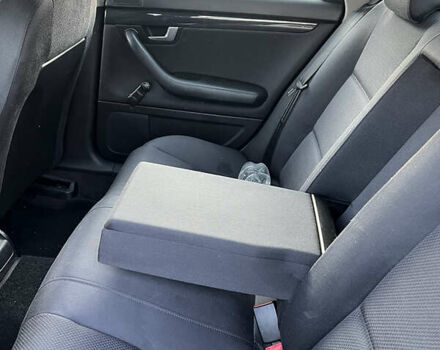 Черный Ауди А4, объемом двигателя 1.6 л и пробегом 215 тыс. км за 5600 $, фото 11 на Automoto.ua