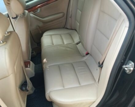 Чорний Ауді А4, об'ємом двигуна 2 л та пробігом 262 тис. км за 6500 $, фото 3 на Automoto.ua