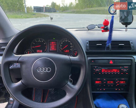Чорний Ауді А4, об'ємом двигуна 1.98 л та пробігом 250 тис. км за 5399 $, фото 7 на Automoto.ua