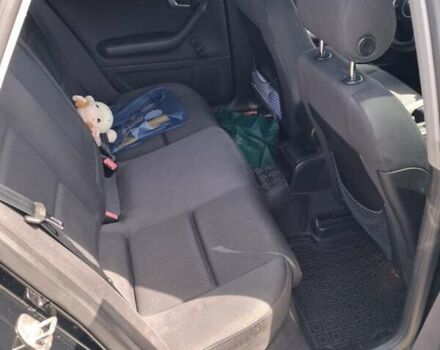 Ауди А4 2002 в Днепре (Днепропетровске) на Automoto.ua Черный Ауди А4, объемом двигателя 2 л и пробегом 240 тыс. км за 6000 $, фото 9 на Automoto.ua