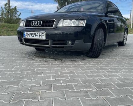 Черный Ауди А4, объемом двигателя 2 л и пробегом 341 тыс. км за 5000 $, фото 1 на Automoto.ua