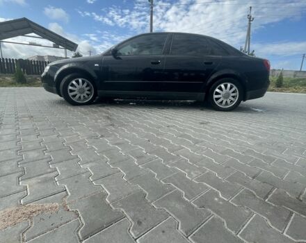 Черный Ауди А4, объемом двигателя 2 л и пробегом 341 тыс. км за 5000 $, фото 2 на Automoto.ua