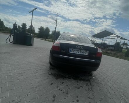 Черный Ауди А4, объемом двигателя 2 л и пробегом 341 тыс. км за 5000 $, фото 3 на Automoto.ua
