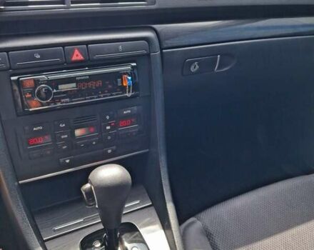 Ауди А4 2002 в Днепре (Днепропетровске) на Automoto.ua Черный Ауди А4, объемом двигателя 2 л и пробегом 240 тыс. км за 6000 $, фото 2 на Automoto.ua