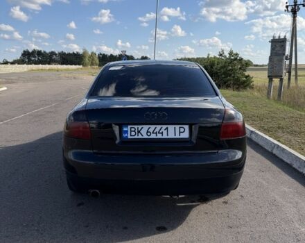 Чорний Ауді А4, об'ємом двигуна 2 л та пробігом 420 тис. км за 3657 $, фото 1 на Automoto.ua