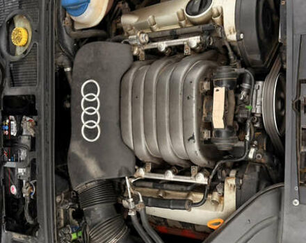 Чорний Ауді А4, об'ємом двигуна 3 л та пробігом 237 тис. км за 5000 $, фото 58 на Automoto.ua