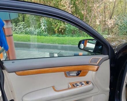 Черный Ауди А4, объемом двигателя 1.8 л и пробегом 351 тыс. км за 5150 $, фото 8 на Automoto.ua